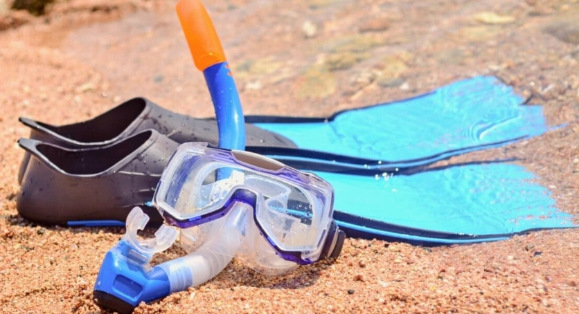 best snorkeling safety equipment