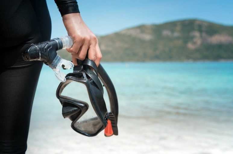 travel snorkel set