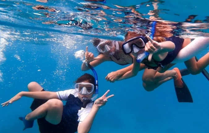 beginner snorkeling safety