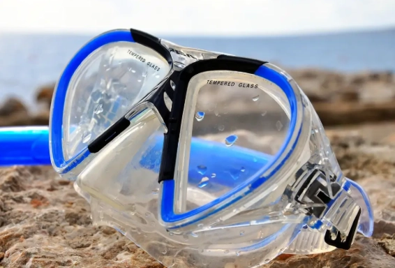 snorkeling mask fit guide