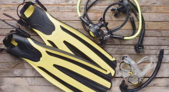 compact snorkeling fins compact snorkeling fins