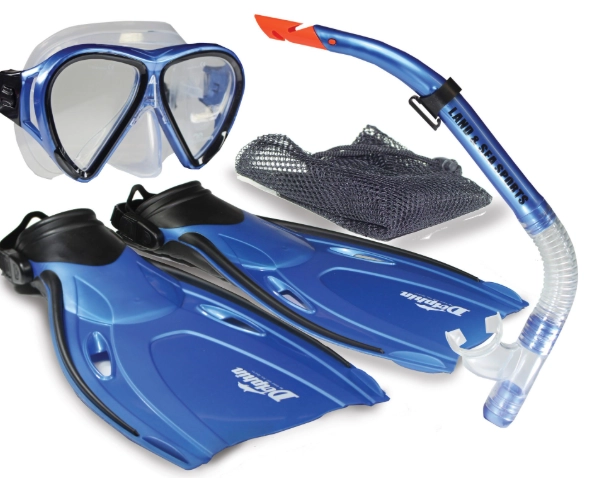 best snorkel gear for clear water