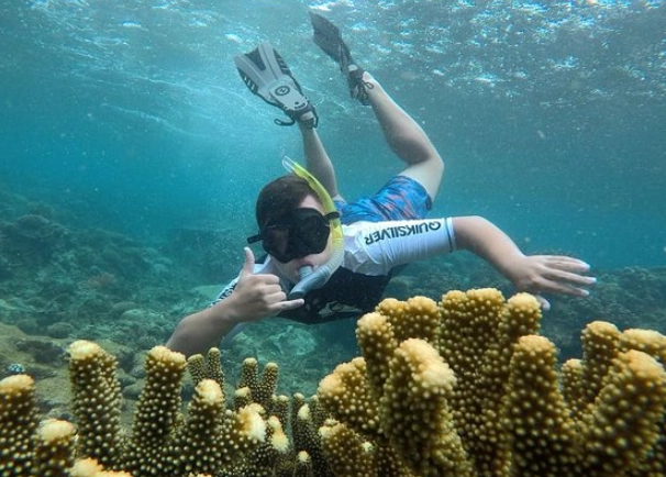 Fiji snorkeling tours
