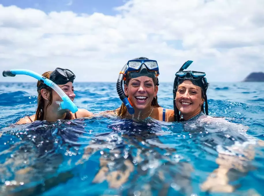 snorkeling gear for beach vacations