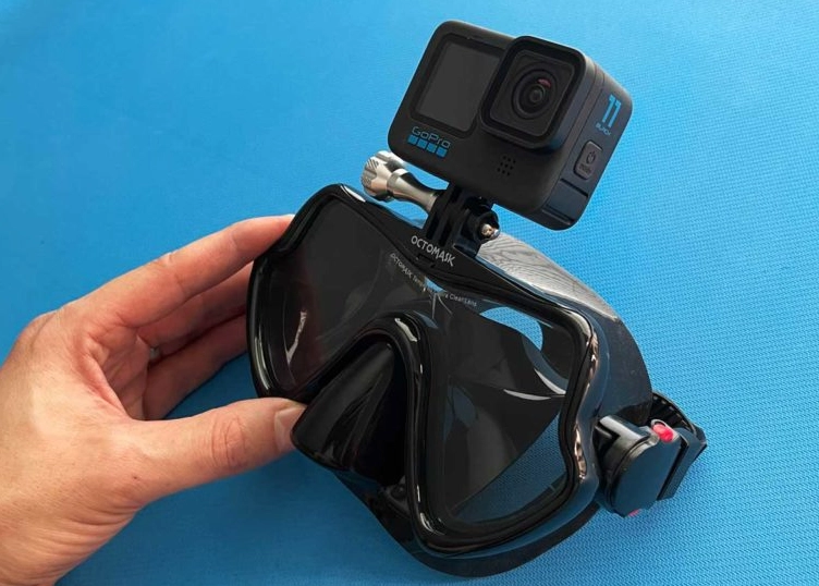 how to use snorkeling mask camera