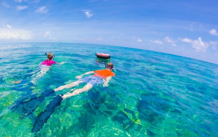 family snorkeling spots