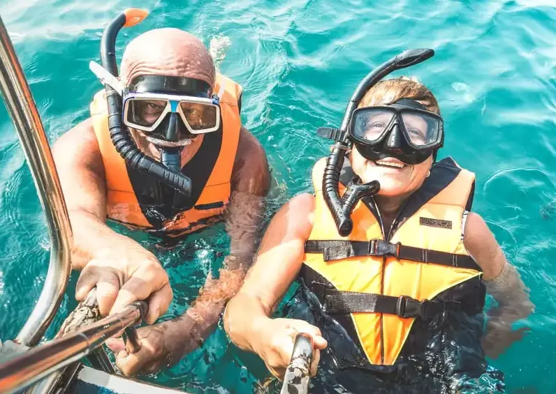 best snorkeling vest
